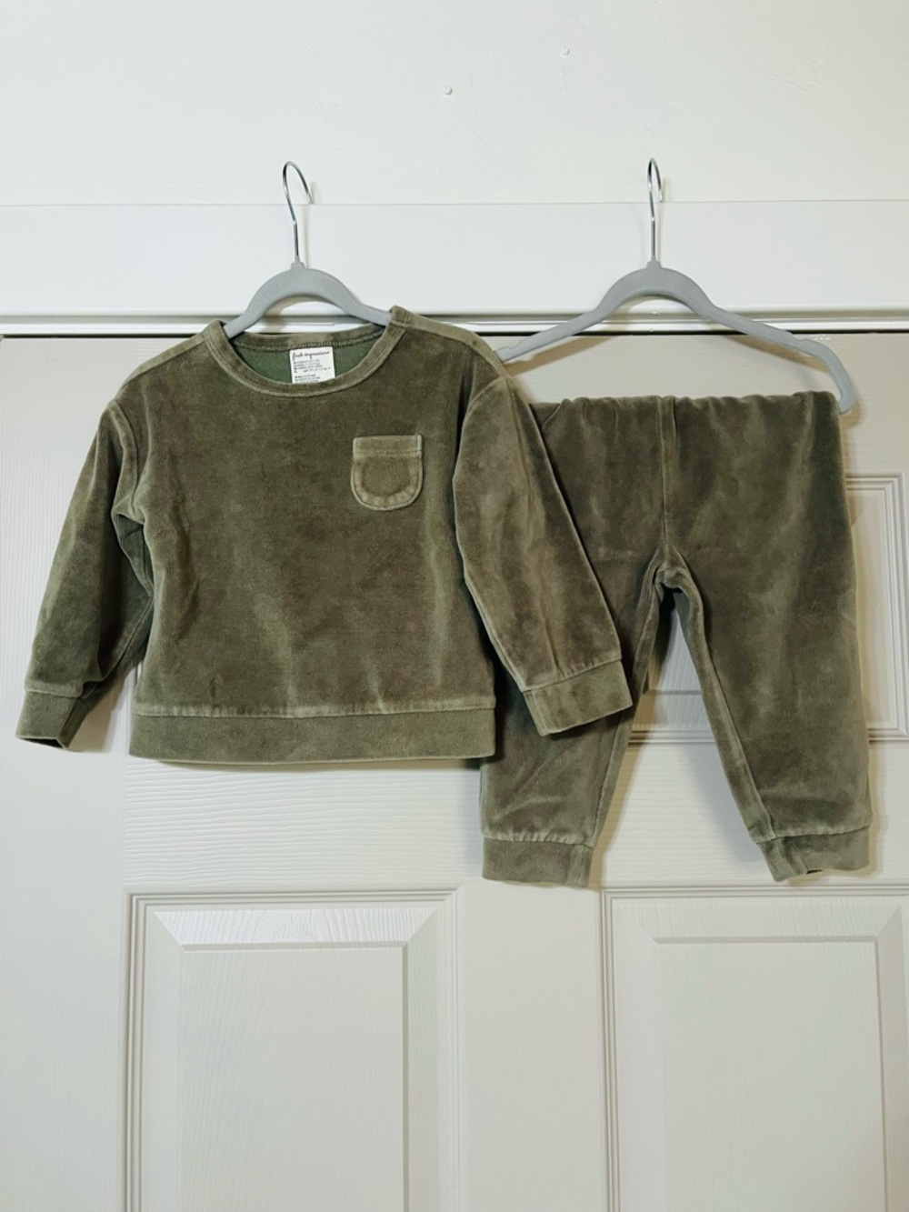 First Impressions Green Velour Tracksuit 18m